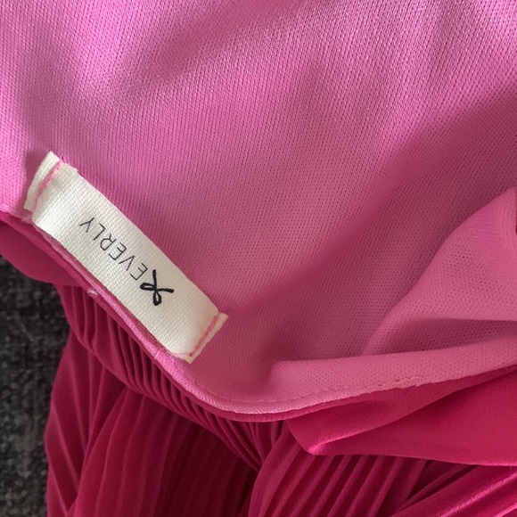 Sweet and femme chiffon Everly dress from ModCloth size SMALL - Picture 4 of 4